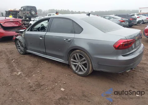 2018 Volkswagen Passat 2.0T R-Line/2.0T S из США, поврежденный, VIN 1VWAA7A32JC027197